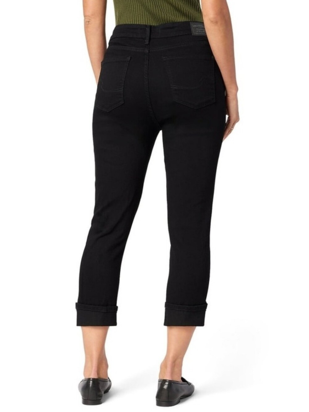 SIGNATURE BY LEVI STRAUSS Black Mid Rise Capris Size 18